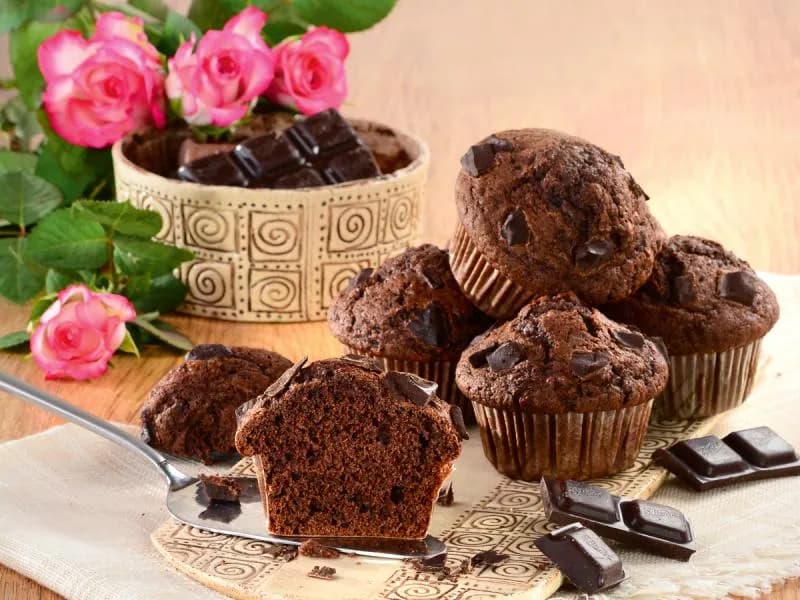 Jak zrobić idealne muffiny czekoladowe – prosty przepis i porady dla każdego